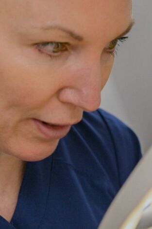 Dr. Emma: clínica dermatológica: No eres una bruja