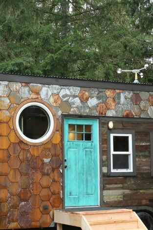 Minicasas sobre ruedas: La diminuta fantasía náutica de unos artistas