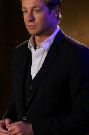 El mentalista (T5): Ep.18 Detrás del telón rojo