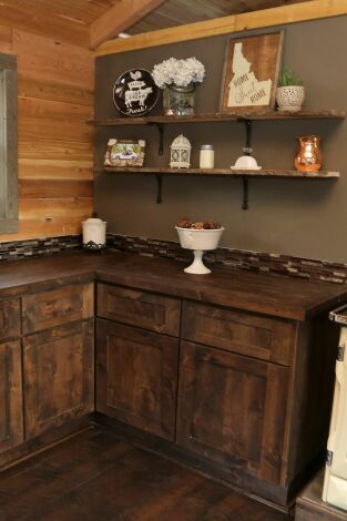 Minicasas sobre ruedas: Una minicasa en un área remota