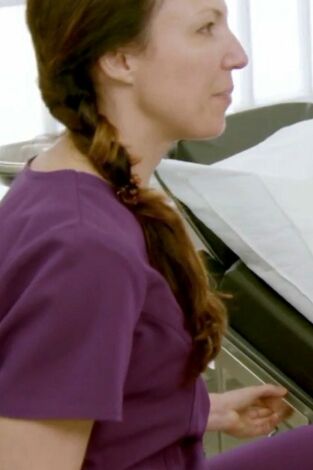 Dr. Emma: clínica dermatológica: Rachael, Paul, John, Janette