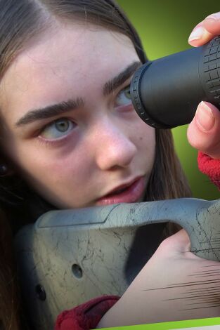 Alba una joven cazadora tras el astuto gamo