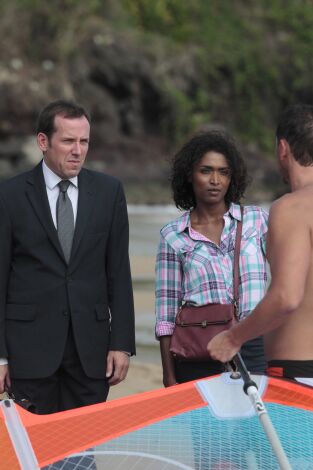 Crimen en el paraíso (T1): Ep.2 Noche de bodas malvada