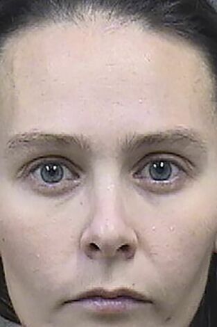 Un cadáver en el sótano: Asesinos de hielo