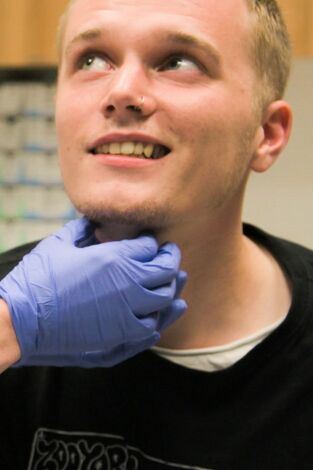 Dr. Emma: clínica dermatológica: Odio su aspecto