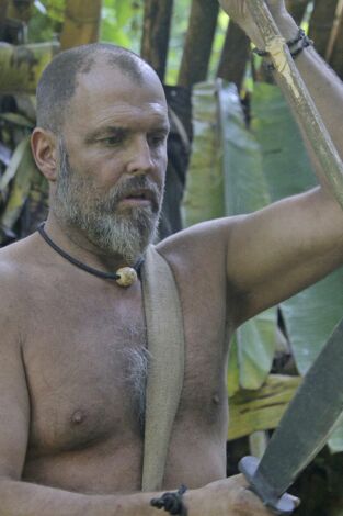 Aventura en pelotas: Desnudos y embrujados