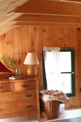 Restauradores de cabañas: Una cabaña para Karly