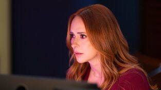 9-1-1 (T9): Ep.8 Guerra