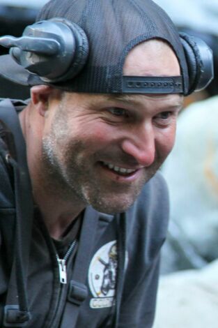 La fiebre del oro: aguas bravas: Oro fuera de la puerta