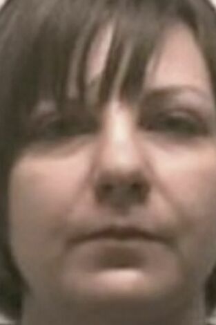 Un cadáver en el sótano: Mentiras y persecución