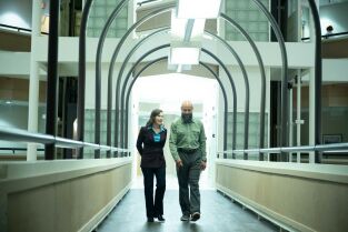 Surrealestate (T2): Ep.3 El mayordomo no lo hizo