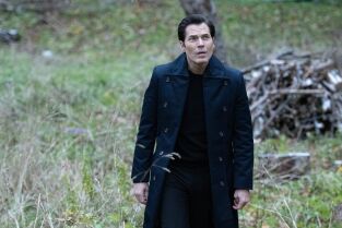 Surrealestate (T2): Ep.4 Hechizado