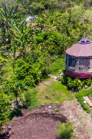 Minicasas sobre ruedas: La casa pequeña hawaiana de Jenny y Nathan