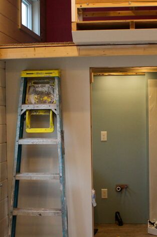 Minicasas sobre ruedas: La pequeña casa itinerante de ensueño de Joe y April