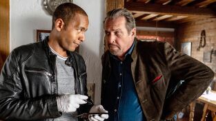 Asesinatos en la montaña (T1): Ep.5 La maldición de Eckstein