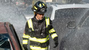 9-1-1 (T8): Ep.8 Aspirantes