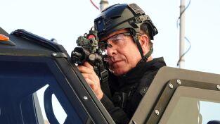 S.W.A.T.: Los hombres de Harrelson (T5): Ep.15 Donación