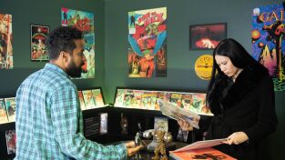 Surrealestate (T2): Ep.9 Queridos difuntos