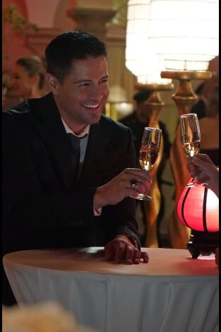 Magnum (T1): Ep.13 El día de la víbora