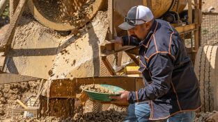 La fiebre del oro: salvando la mina: Avemaría de la alta montaña