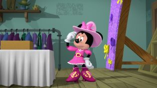 Disney Junior Mickey Mouse Funhouse (T3): Ep.2 El camino menos transitado / ¡Vardavar!