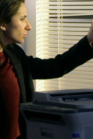 Un asesino en el trabajo: Comunidad hostil