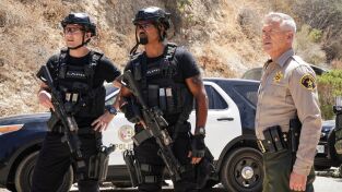 S.W.A.T.: Los hombres de Harrelson (T6): Ep.4 Maniak