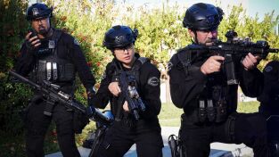 S.W.A.T.: Los hombres de Harrelson (T6): Ep.12 Adicto