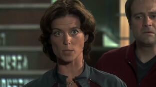 Stargate Atlantis (T1): Ep.19 El Asedio (I)