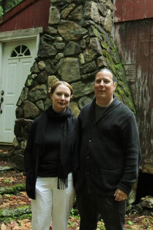 Restauradores de cabañas: Refugio en el estanque del desierto