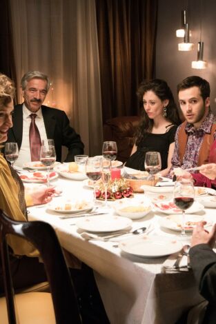 Cuéntame cómo pasó (T18): Ep.11 ¡Que Viva el IVA!