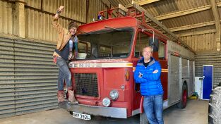 Car S.O.S.: Camión de bomberos de Dennis