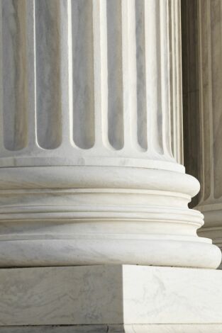 ¿Cómo lo hacen?: Mármol / Mahjong / Toboganes de evacuación