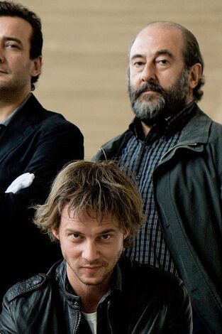 Guante blanco (T1): Ep.3 La reliquia