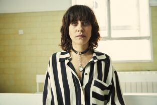 Zasback: María León