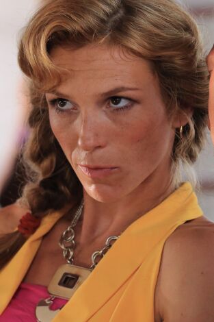 Crimen en el paraíso (T4): Ep.8 De tal palo tal astilla