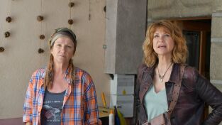 Investigaciones paralelas (T1): Ep.1 Piloto