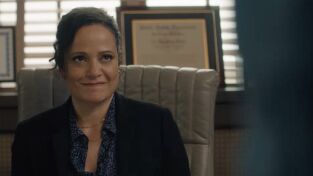 High Potential (T1): Ep.1 Piloto