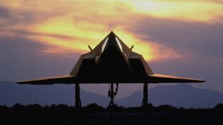 Iconos del cielo: Nighthawk