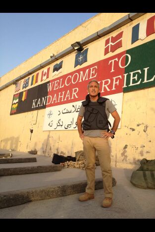 Reportajes Jon Sistiaga: Caminando sobre las bombas