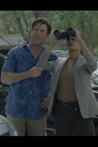 Almost Paradise (T1): Ep.4 Pistola y látigo