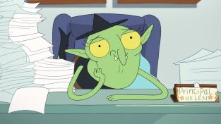 Kiff (T1): Ep.19 La sala de profesores / Asistenta personal