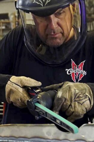 Iron Resurrection: TransAm del 77 en negro