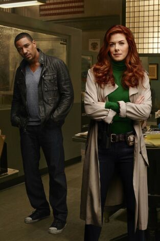 The Mysteries of Laura (T1): Ep.2 El misterio de la cita letal