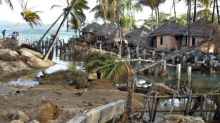 Tsunami: La carrera contra el tiempo: Tailandia