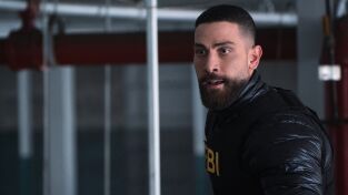 FBI (T7): Ep.21 Devotos