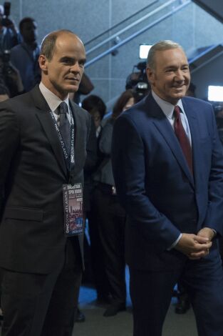 House of Cards (T4): Episodio 9