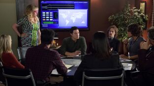 Mentes criminales (T13): Ep.13 Cura