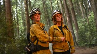 Fire Country (T3): Ep.18 Ojos y oídos en todas partes