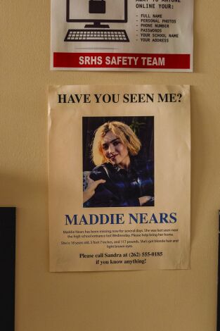 Espíritus en la escuela (T2): Ep.1 ¿Qué le pasó a Maddie Nears?